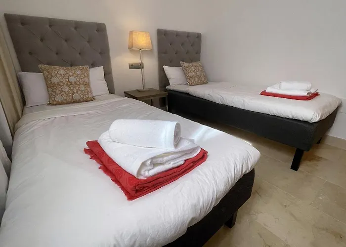 Hacienda Del Senorio De Cifuentes * Estepona