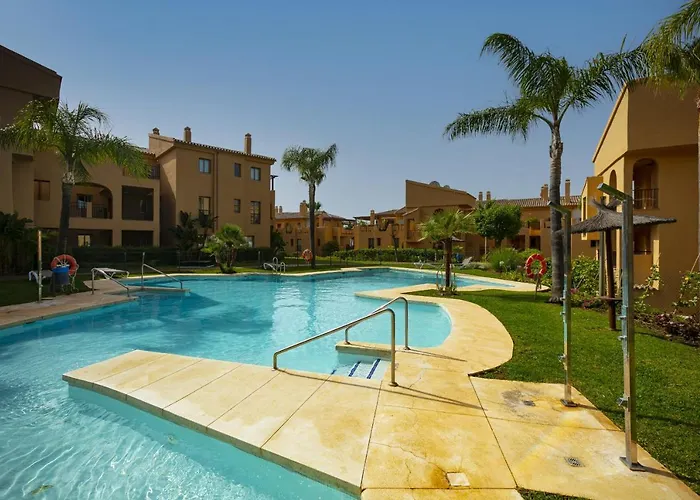 Hacienda Del Senorio De Cifuentes *